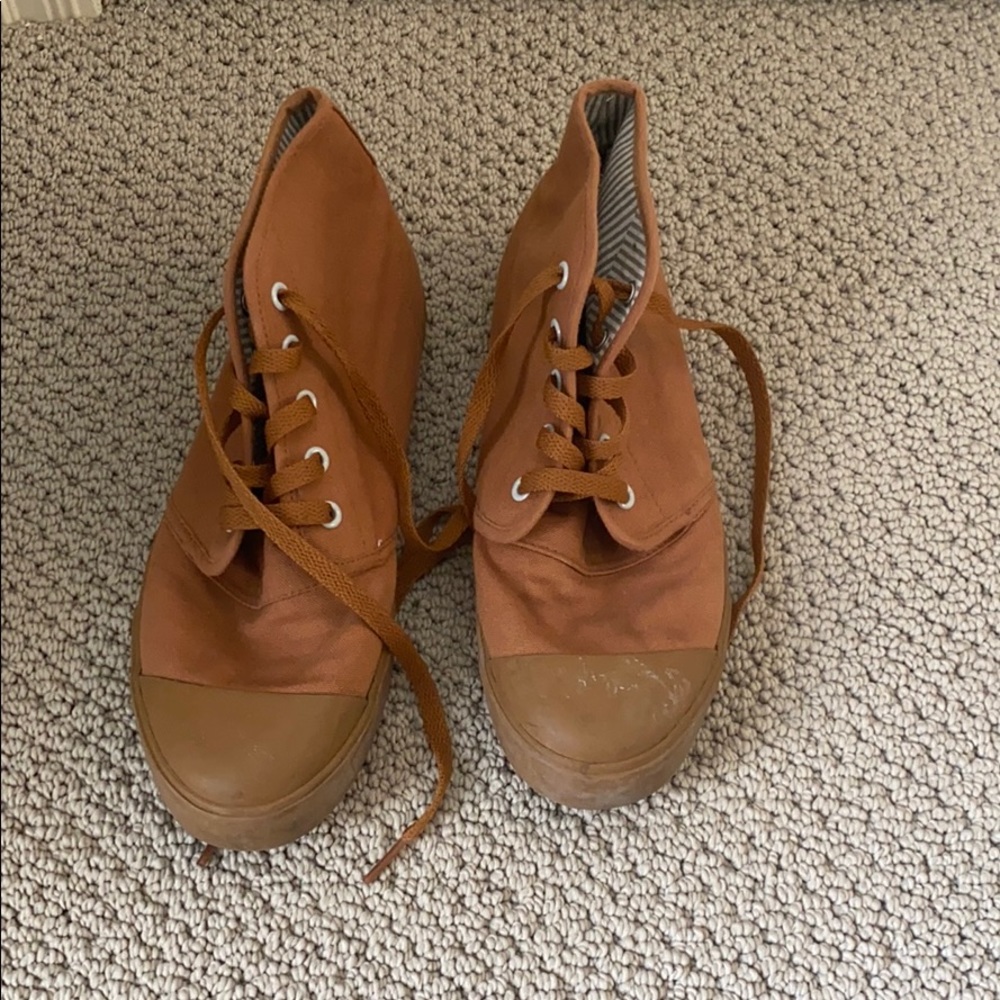 Bangs high top shoes!!